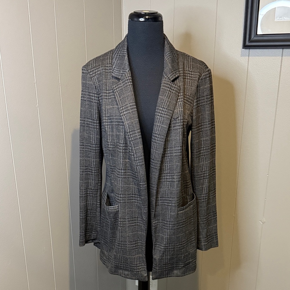 B14 Apt. 9 Women's Petite Large Charcoal and Black Blazer
